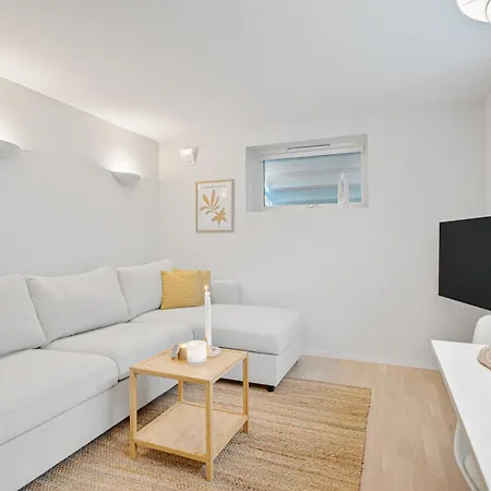 Modern With Wifi And New Furniture - Free Parking * Haugesund