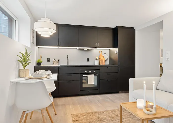 Modern With Wifi And New Furniture - Free Parking *